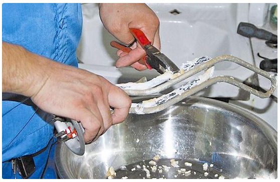 熱水器水垢眾多，清洗很有必要